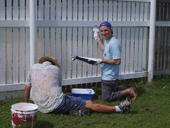 Painting and Proper Maintaining a Wooden Fence